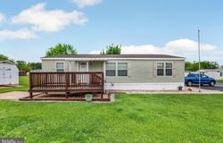 120 AMY LANE, NEW OXFORD, PA 17350