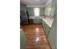 111 W Haynes Street, Eldon, MO 65026