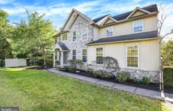 90 KERR Road, READING, PA 19606