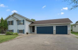 4866 190th Street W, Farmington, MN 55024