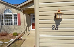 28 Carriage Lane, Owatonna, MN 55060