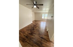 618 S Chase St, Wichita, KS 67213