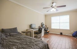 501 W 26th ST, Austin, TX 78705