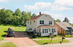 60 Allen, Iron River, MI 49935