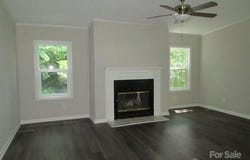 123 Josiah Lane, Hendersonville, NC 28792