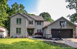 2567 Golfbury Drive SW, Wyoming, MI 49519