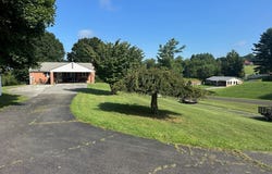 369 Kenbrook Dr, Galax, VA 24333