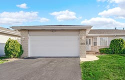 2303 99th Street, Highland, IN 46322