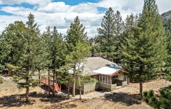 881 Spring St, Estes Park, CO 80517