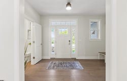 216 Woodbury Avenue, Portsmouth, NH 03801