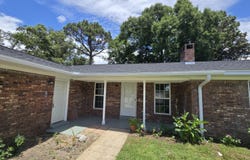 726 Clark Drive, Fort Walton Beach, FL 32547
