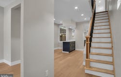 305 HERR STREET, HARRISBURG, PA 17102