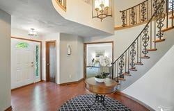 1060 Hollywood, Monroe, MI 48162