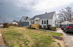 2015 DUTTON MILL Road, ASTON, PA 19014