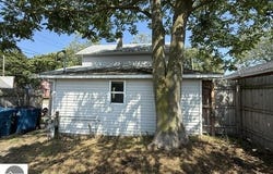 251 5th Avenue, Manistee, MI 49660