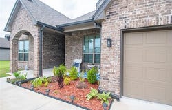 190 N Castle Street, Skiatook, OK 74070