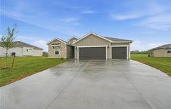 1820 Woodward Circle, Raymore, MO 64083