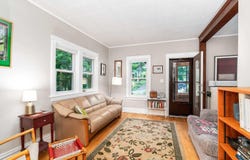 112 E Winona St, Duluth, MN 55803