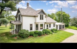 1601 60th Avenue, Pleasant Valley Twp, WI 54015
