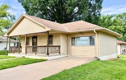 201 South Vine St., Glenwood, IA 51534