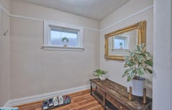 1217 E 9th St, Duluth, MN 55805-0000