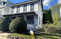 19 E SUMMIT Street, MOHNTON, PA 19540