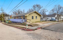 15 White  ST, Eureka Springs, AR 72632