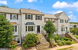 4122 WINTER HARBOR Court, CHANTILLY, VA 20151