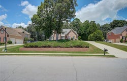 1671 MULBERRY LAKE Drive, Dacula, GA 30019