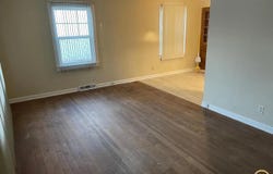 724 SW Lindenwood AVE, Topeka, KS 66606