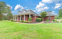 95 Teague Trace Lane, Luray, TN 38352