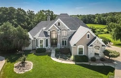 2314 Longest Drive, Wentzville, MO 63385