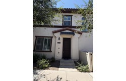 2723 S CAVALIER Drive, Gilbert, AZ 85295