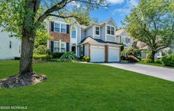 4 Queens Pass, Colts Neck, NJ 07722