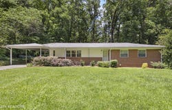 790 W Outer Drive, Oak Ridge, TN 37830