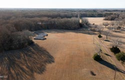 0 Mccullough Lane, Flora, MS 39071