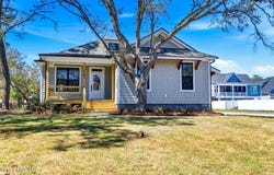 141 NE 39th Street, Oak Island, NC 28465