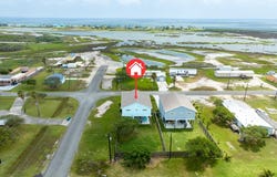 2403 S Bronte, ROCKPORT, TX 78382