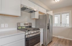 2912 Hampshire Avenue N, Crystal, MN 55427