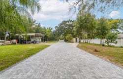 201 S LAKEWOOD Drive, BRANDON, FL 33511
