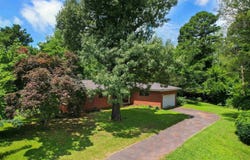 302 WILDWOOD DR, Daingerfield, TX 75638