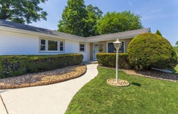 16100 Cicero Avenue, Oak Forest, IL 60452