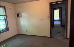 2225 Crawford Avenue, Parsons, KS 67357