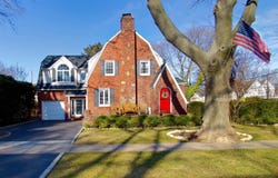 38 Jefferson Street, Garden City, NY 11530