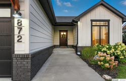 872 N 18th Avenue, Blair, NE 68008
