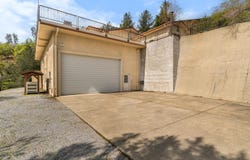 17833 Skyline Drive, Lakehead, CA 96051