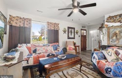 1416 CONTINENTAL RD, YORK, PA 17404