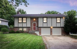 1925 5th Street, Lee's Summit, MO 64081