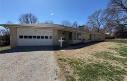 320 Hamilton Street, Warrensburg, MO 64093