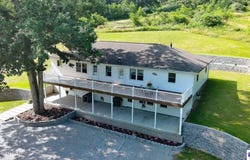 9989 E US 60, Irvington, KY 40146